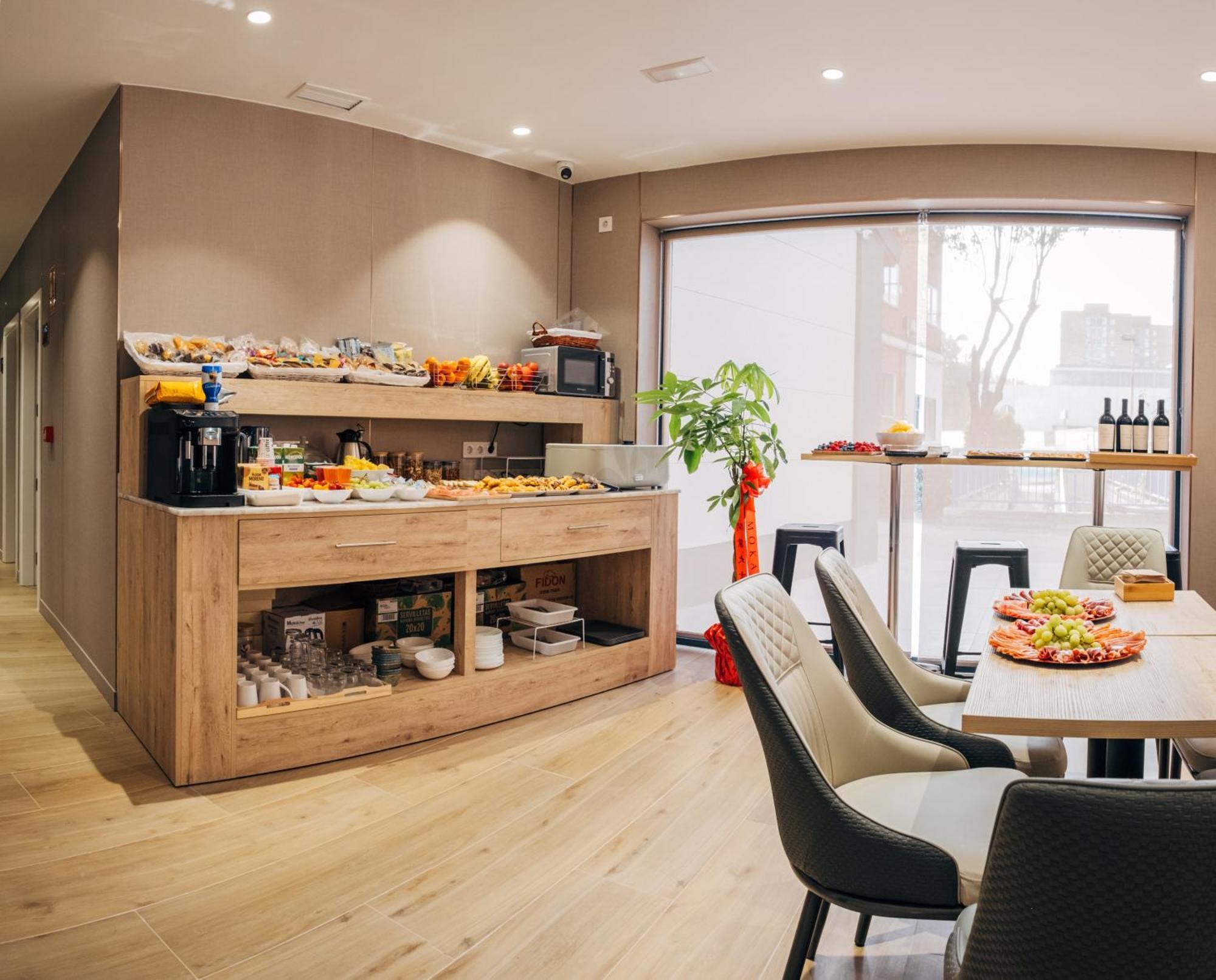 Hotel Golden Madrid — Photos 1
